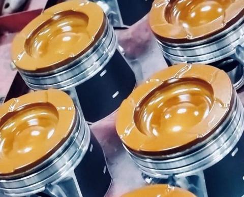 6.4L Powerstroke Choate Pistons w/rings Standard 08-10 Coated, Flycut, Delipped Set Choate Performance