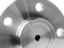 8.25 Inch C213 Rear Axle For 07-08 Dodge Nitro Jeep Liberty 31.5 Inch Long 8.25 Inch C213 Rear Axle 31-1/2 Inch 1.620 Inch Bearing 5 Lug Yukon Gear